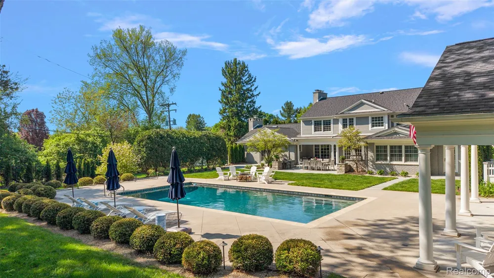 232 Guilford Road Bloomfield Hills City, MI 48304