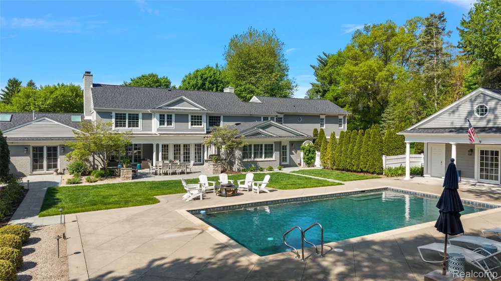 232 Guilford Road Bloomfield Hills City, MI 48304
