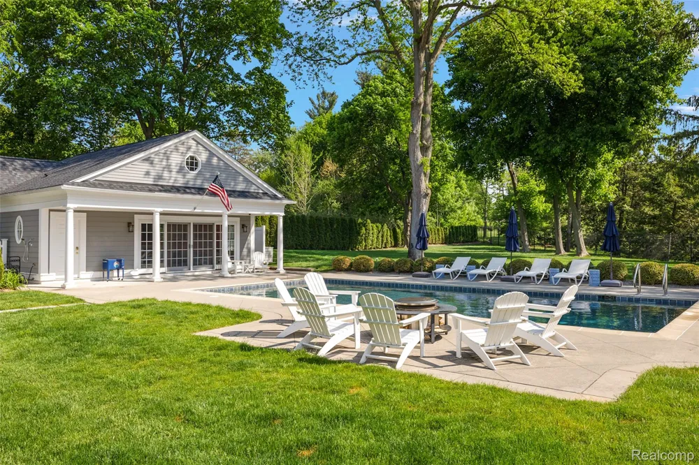 232 Guilford Road Bloomfield Hills City, MI 48304