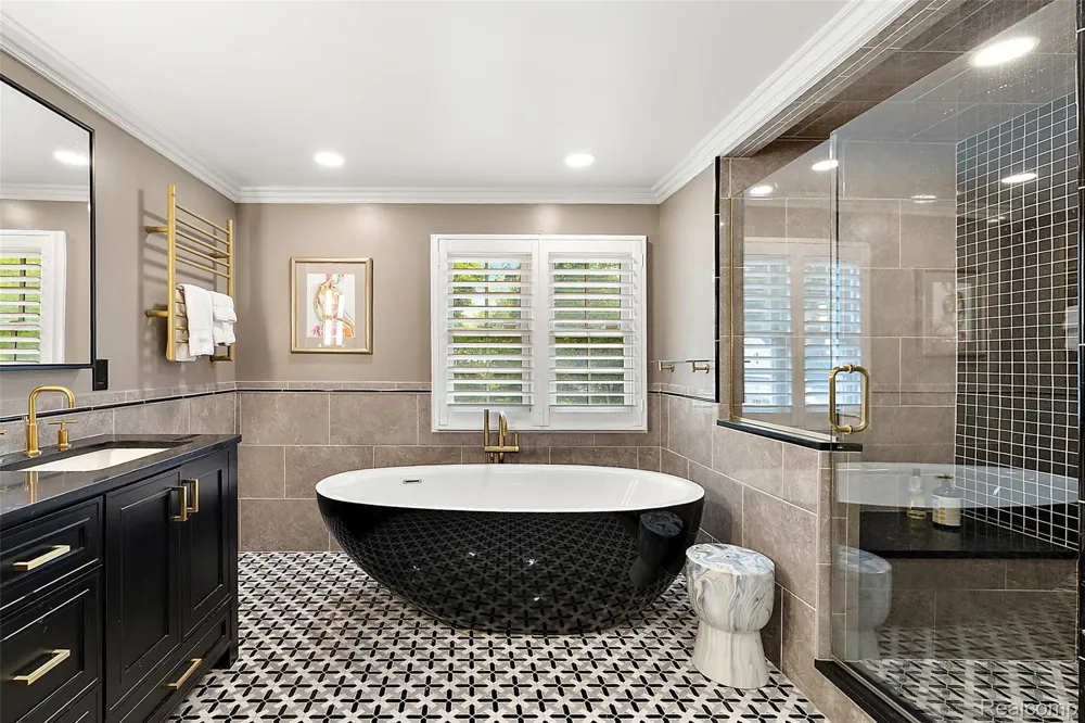 232 Guilford Road Bloomfield Hills City, MI 48304