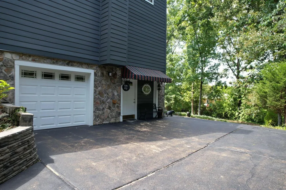 9104 Quail Mountain Drive Chattanooga, TN 37421