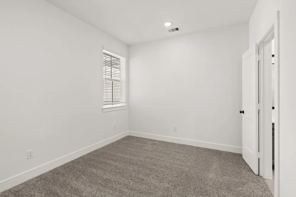 227 Flora Springs Cove Liberty Hill, TX 78642