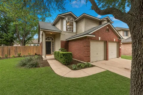 9109 Hoffman Cove
