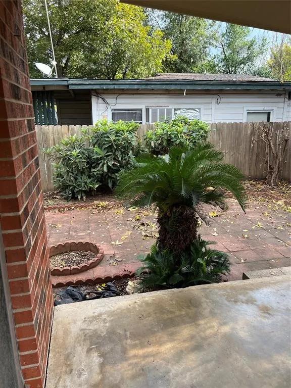 523 Murray Avenue Rockdale, TX 76567