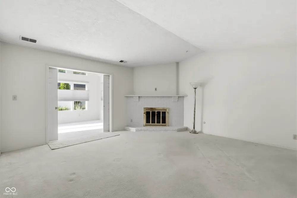 1051 Andalusia Grove Indianapolis, IN 46260