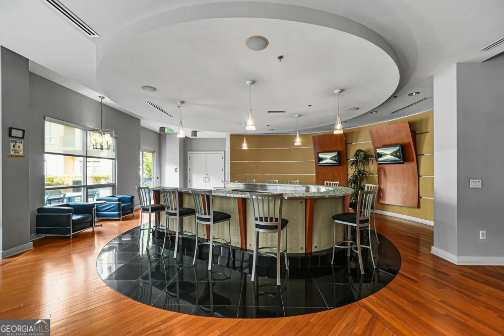 711 Cosmopolitan DR NE Atlanta, GA 30324