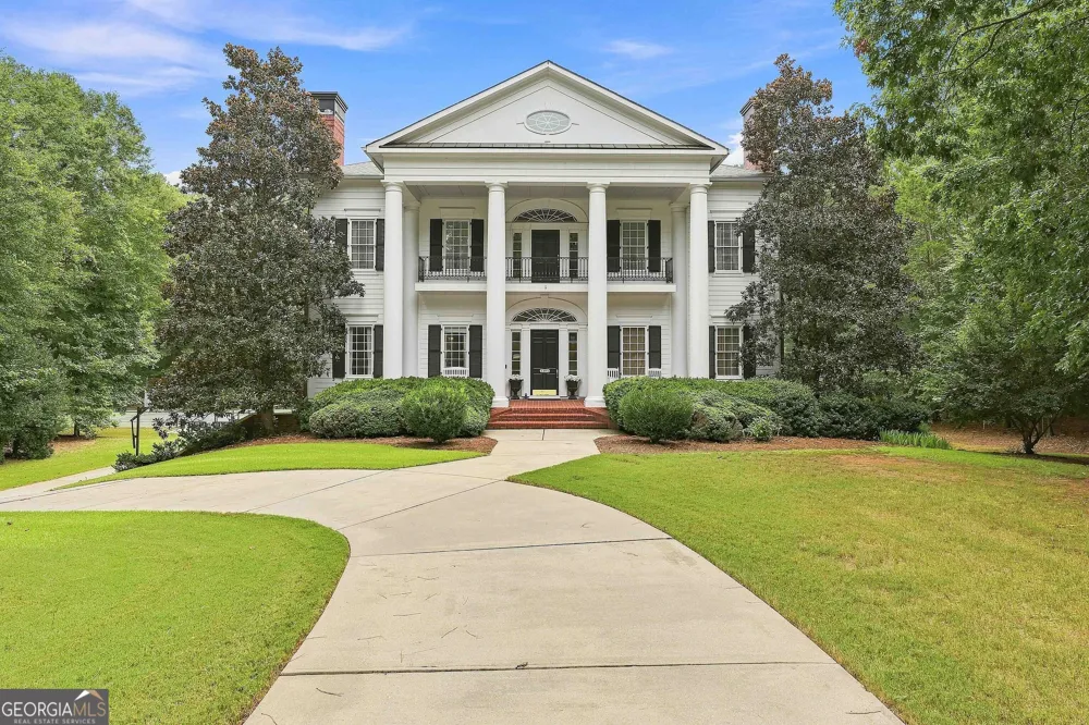 1305 Layor CT Peachtree City, GA 30269