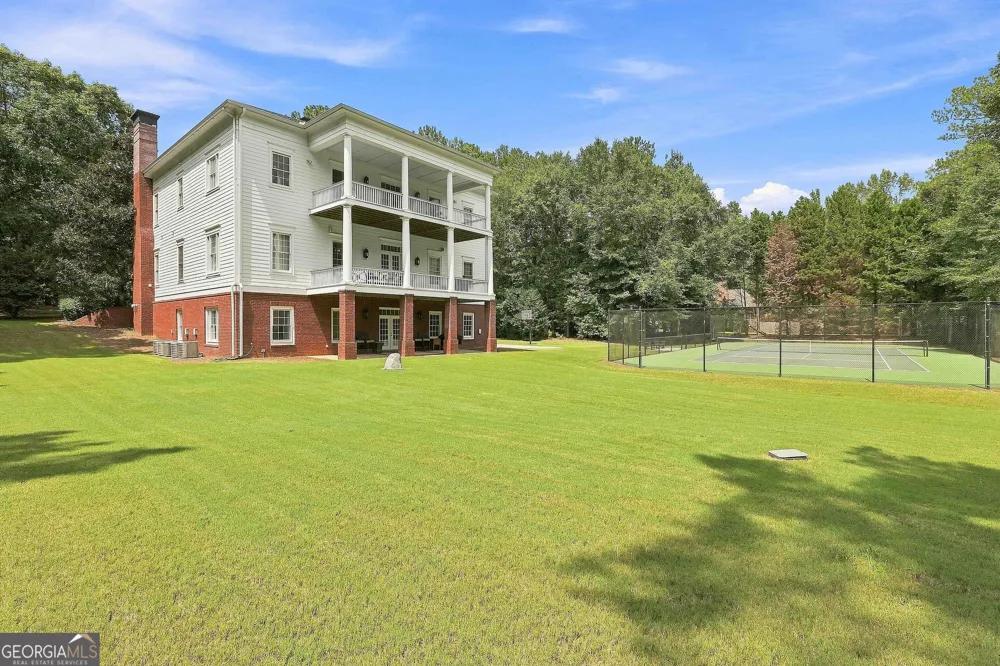 1305 Layor CT Peachtree City, GA 30269