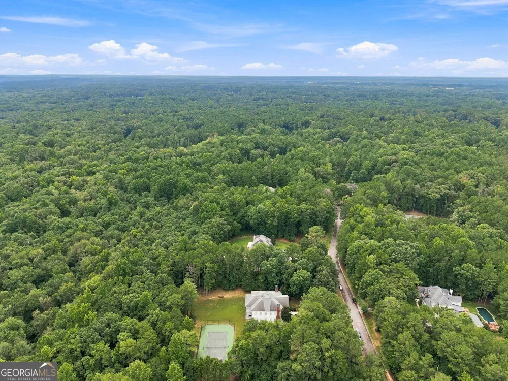 1305 Layor CT Peachtree City, GA 30269