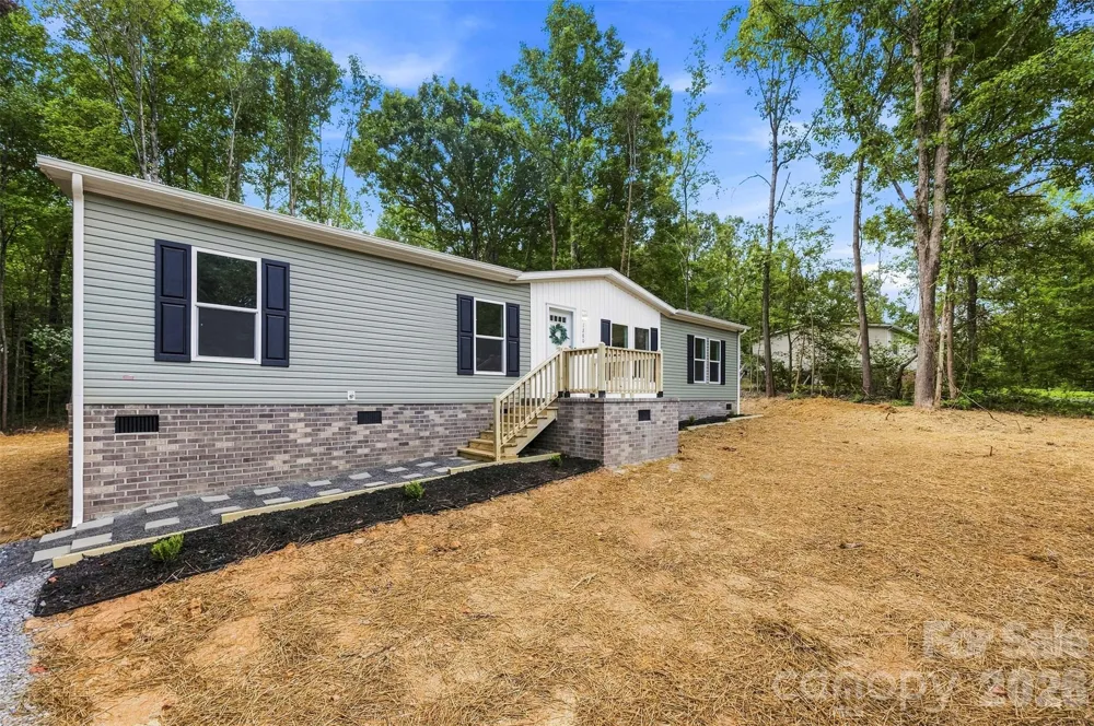 1280 Forest Ridge Road Bessemer City, NC 28016