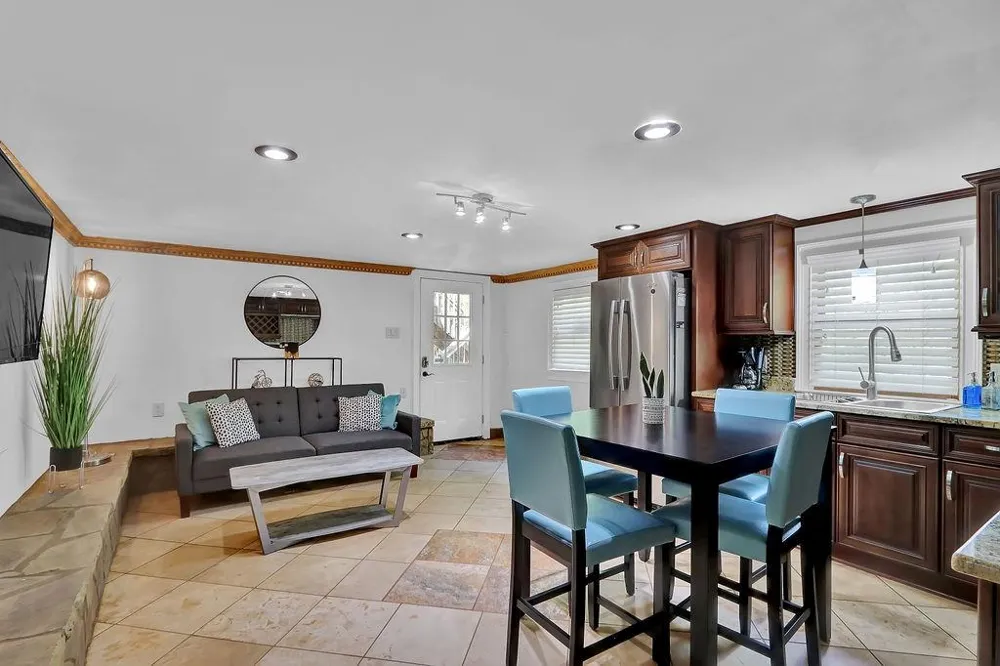 4081 Ashford Dunwoody Road NE Atlanta, GA 30319