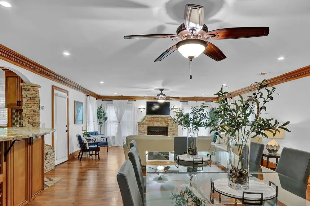 4081 Ashford Dunwoody Road NE Atlanta, GA 30319