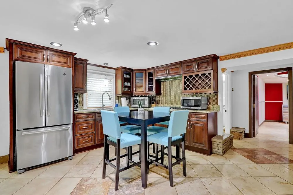 4081 Ashford Dunwoody Road NE Atlanta, GA 30319