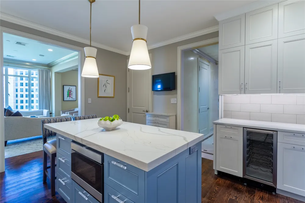 2525 Pearl Street #1001 Dallas, TX 75201