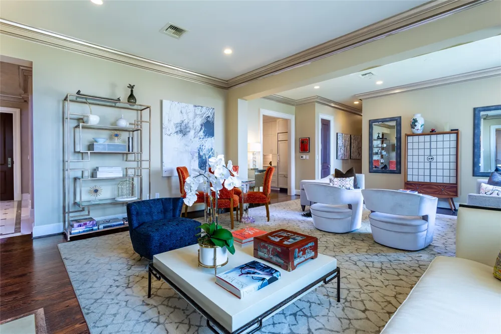 2525 Pearl Street #1001 Dallas, TX 75201