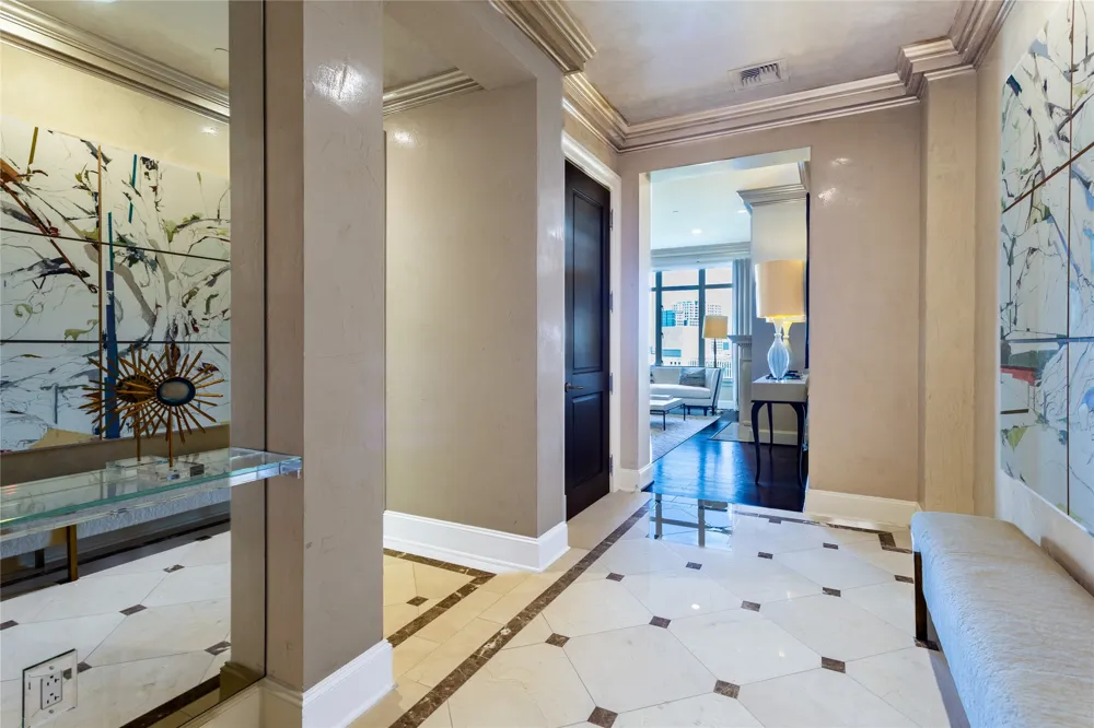 2525 Pearl Street #1001 Dallas, TX 75201