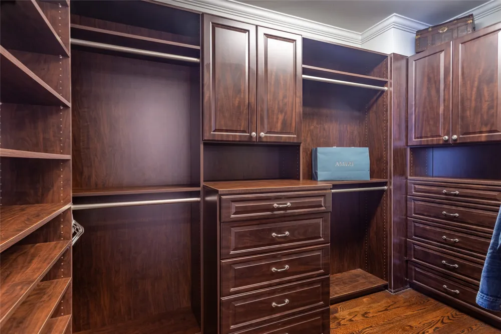 2525 Pearl Street #1001 Dallas, TX 75201