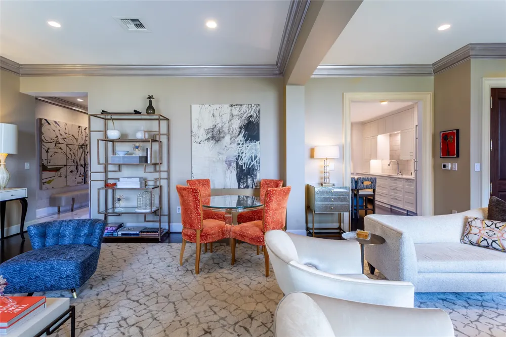 2525 Pearl Street #1001 Dallas, TX 75201