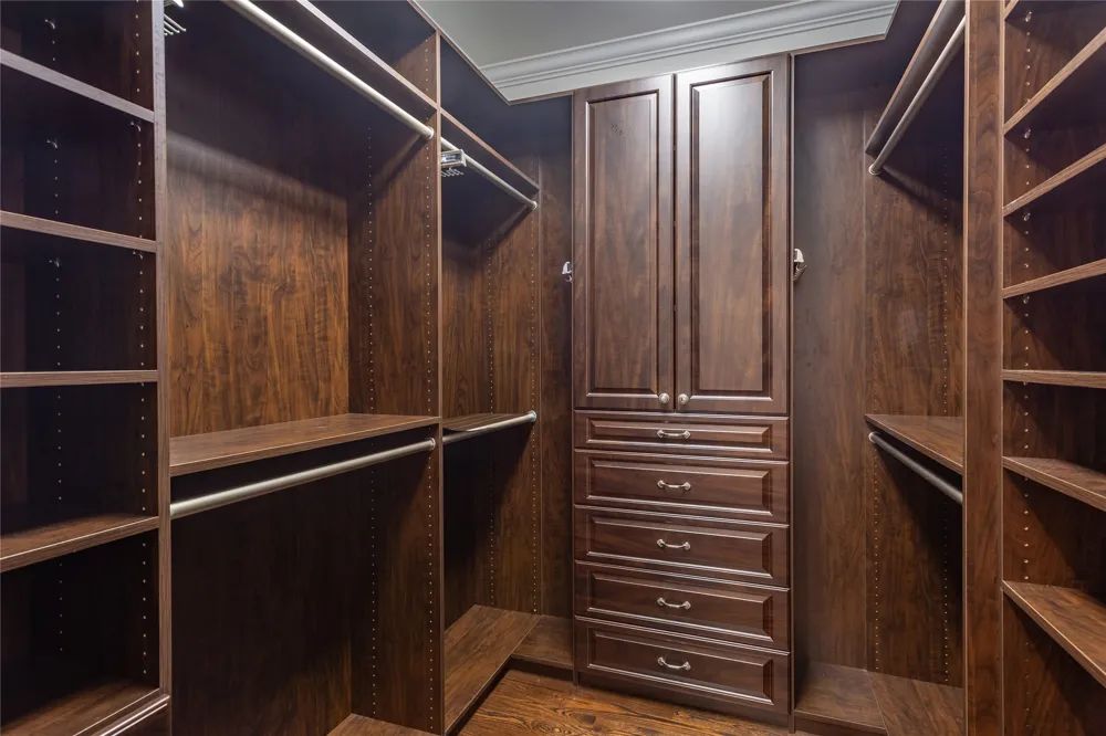 2525 Pearl Street #1001 Dallas, TX 75201