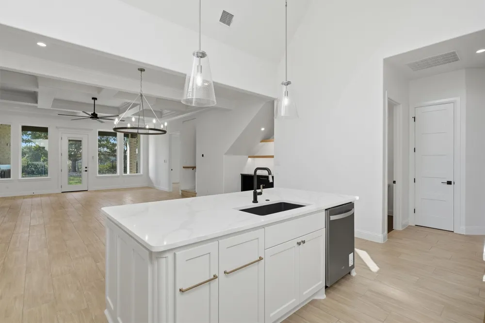 1101 Aviara Court Granbury, TX 76048