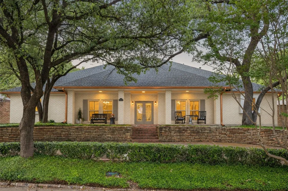 9631 Hilldale Drive Dallas, TX 75231