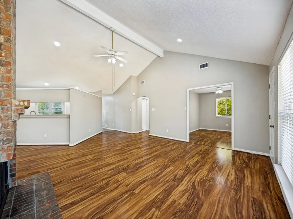 305 Jessica Drive Garland, TX 75040