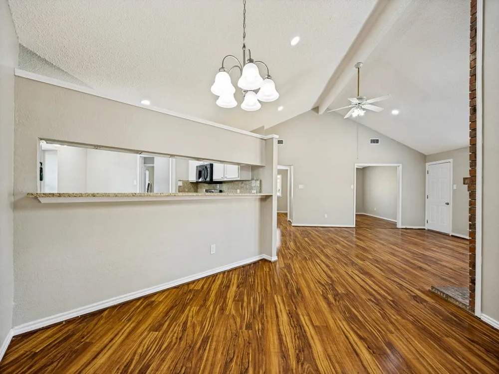 305 Jessica Drive Garland, TX 75040