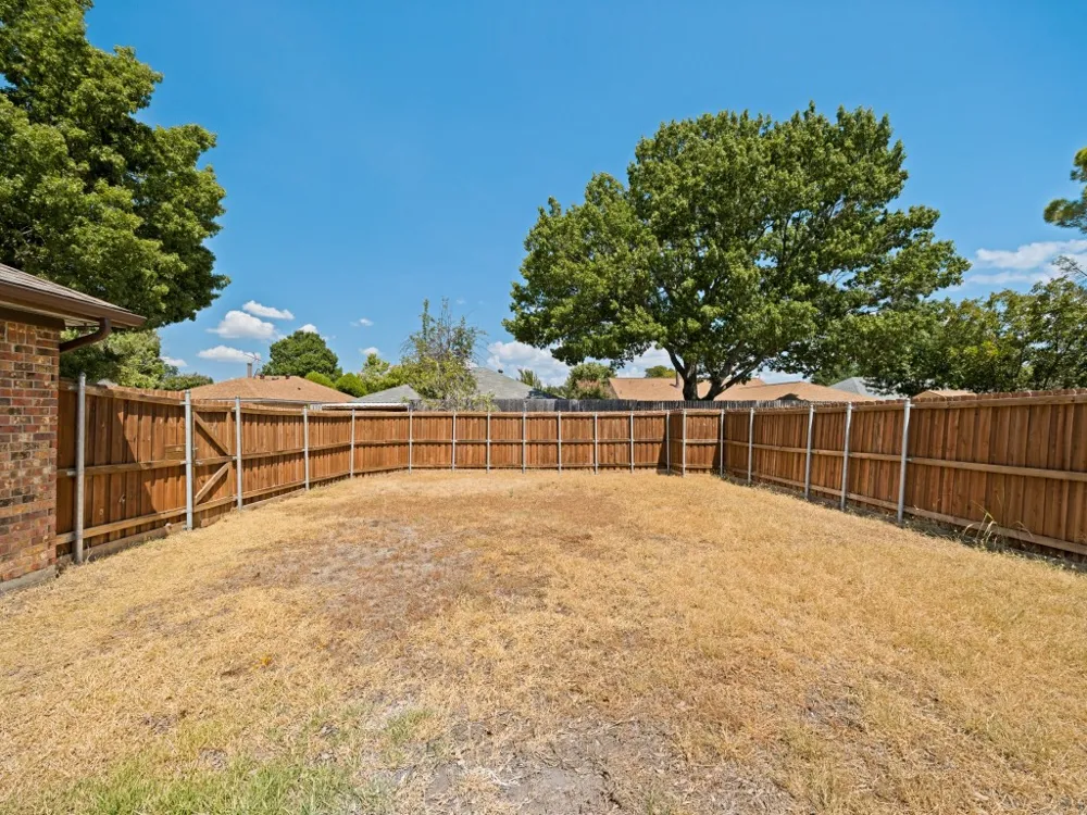 305 Jessica Drive Garland, TX 75040