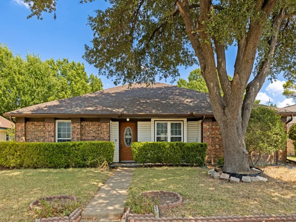 305 Jessica Drive Garland, TX 75040