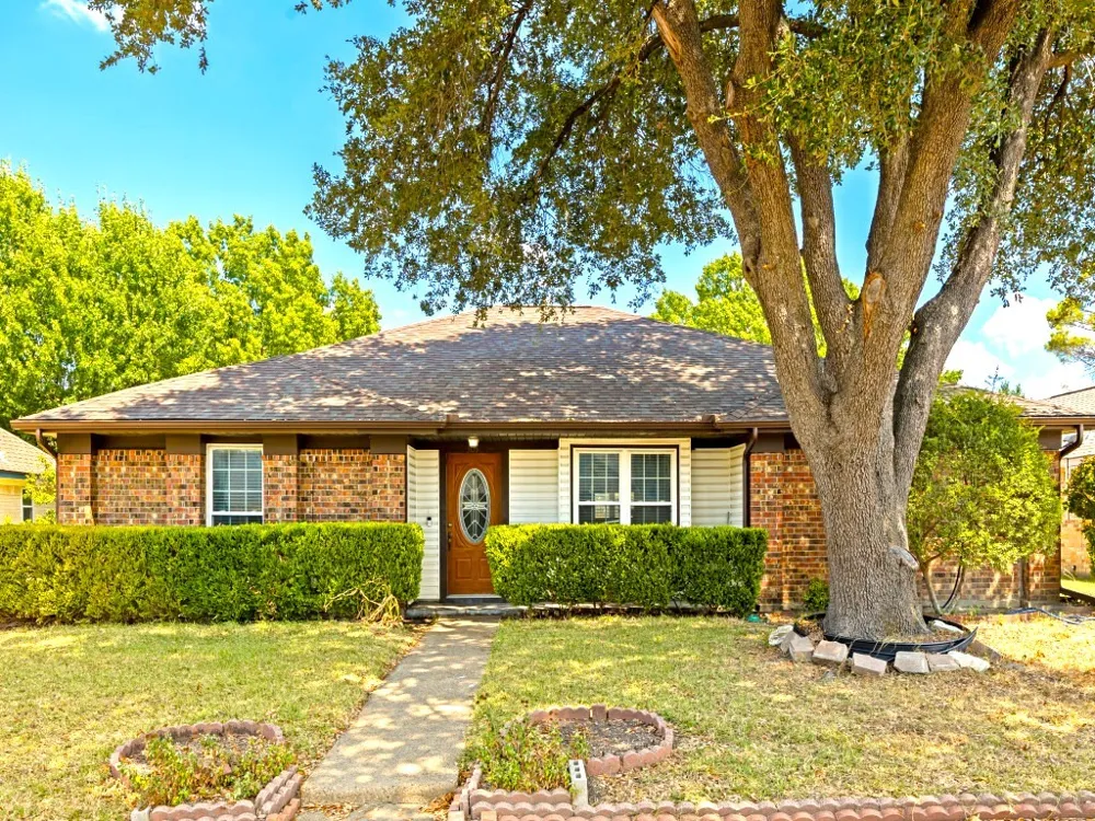305 Jessica Drive Garland, TX 75040