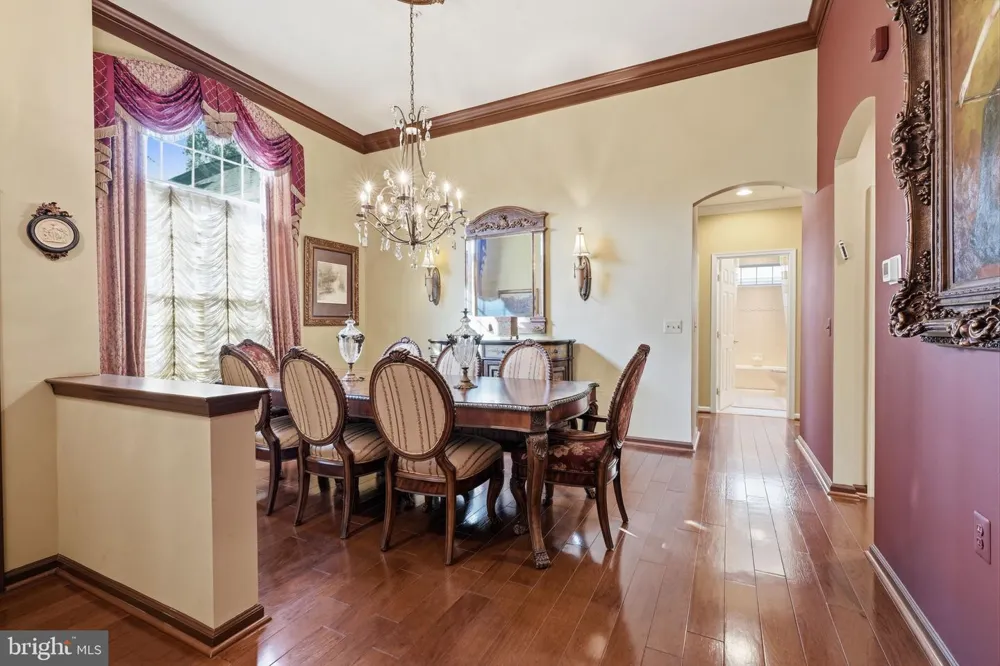1001 MONROE DRIVE Warwick, PA 18974