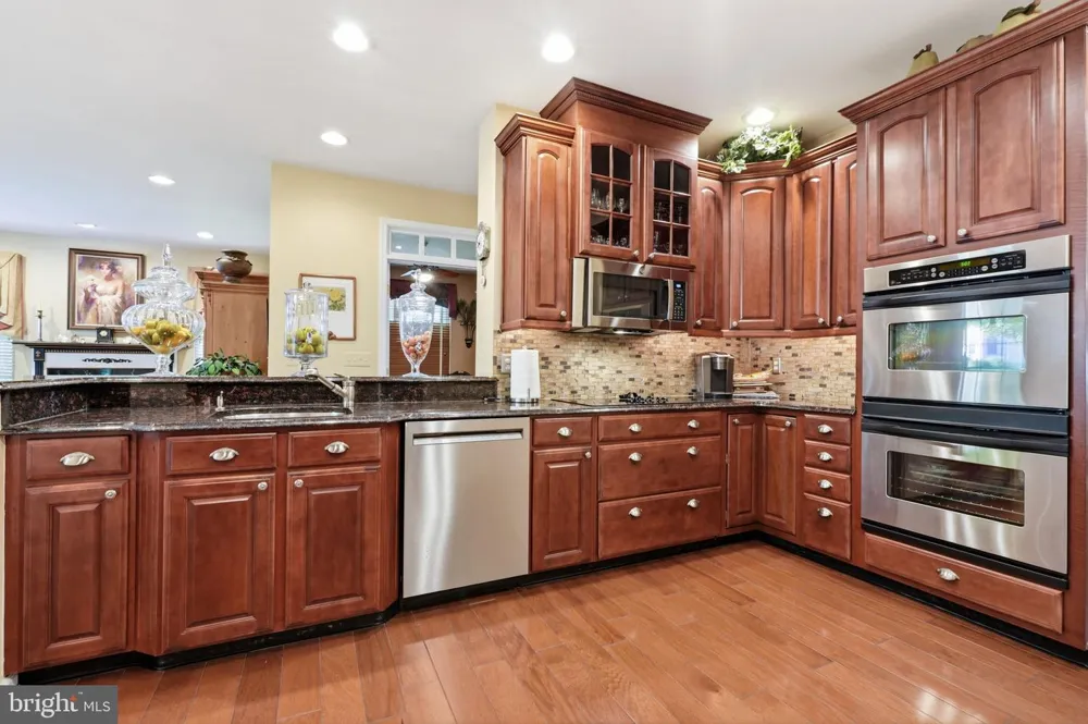 1001 MONROE DRIVE Warwick, PA 18974