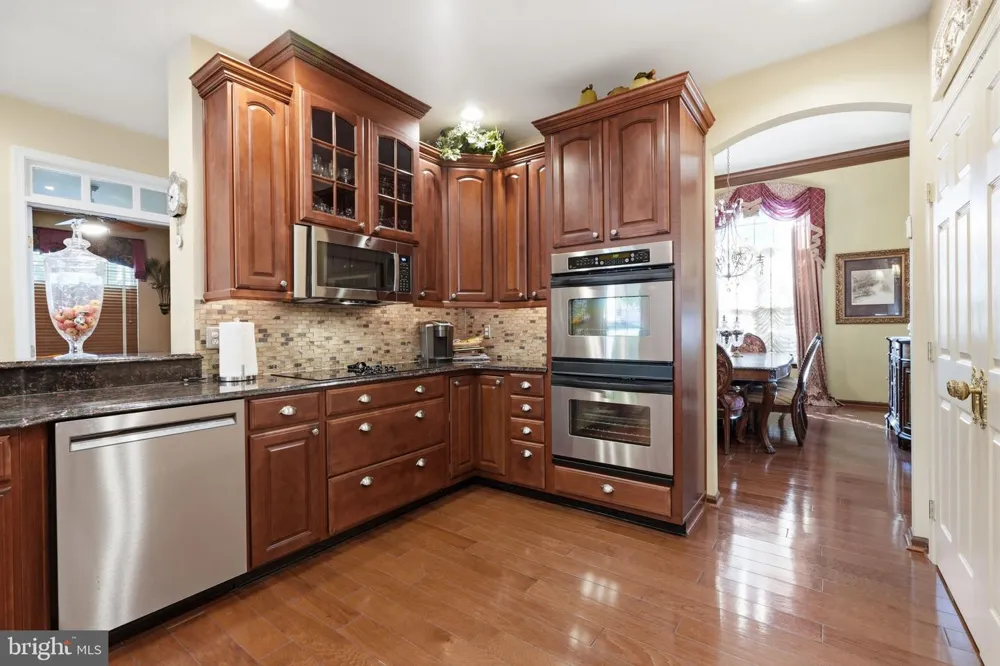1001 MONROE DRIVE Warwick, PA 18974