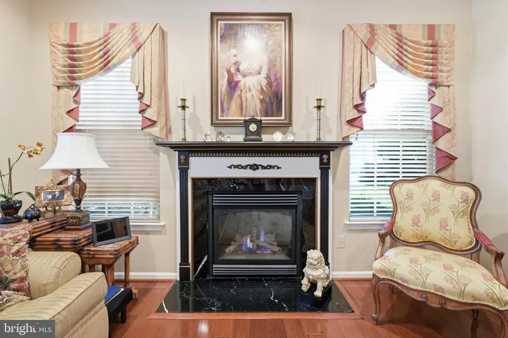 1001 MONROE DRIVE Warwick, PA 18974
