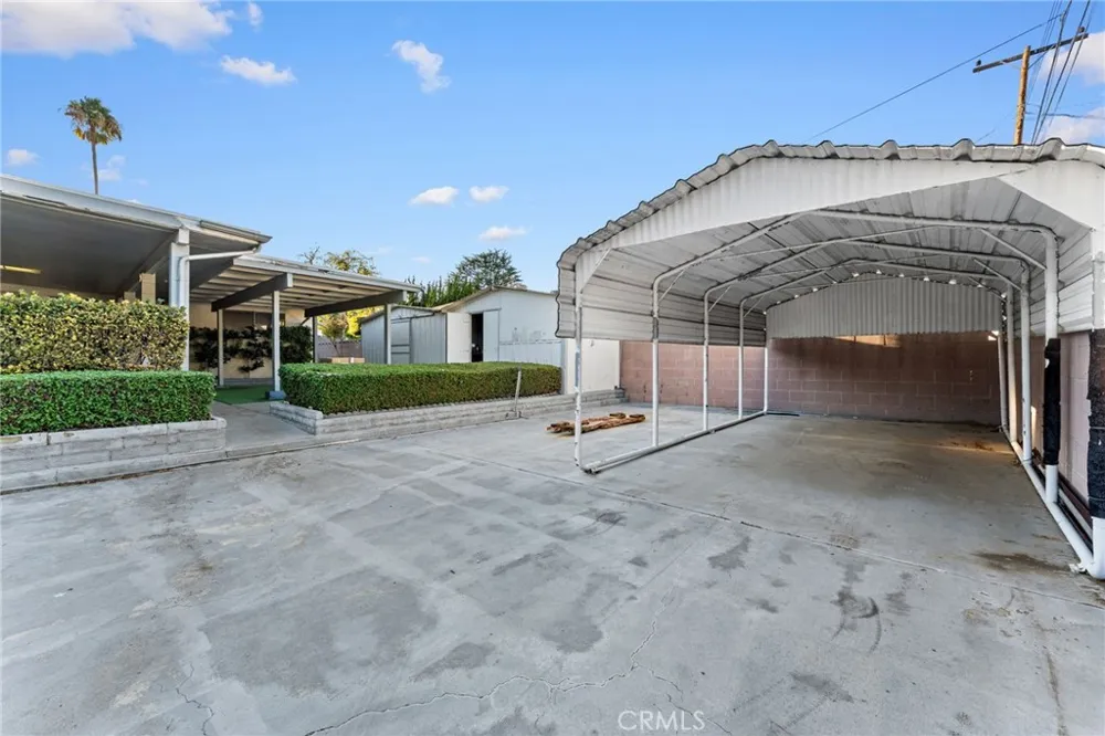 706 Quince Upland, CA 91786