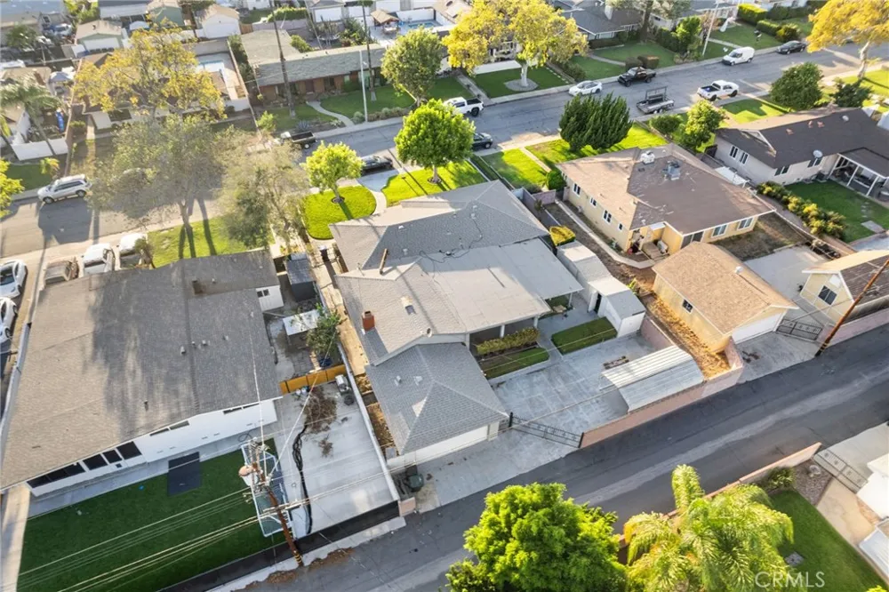 706 Quince Upland, CA 91786
