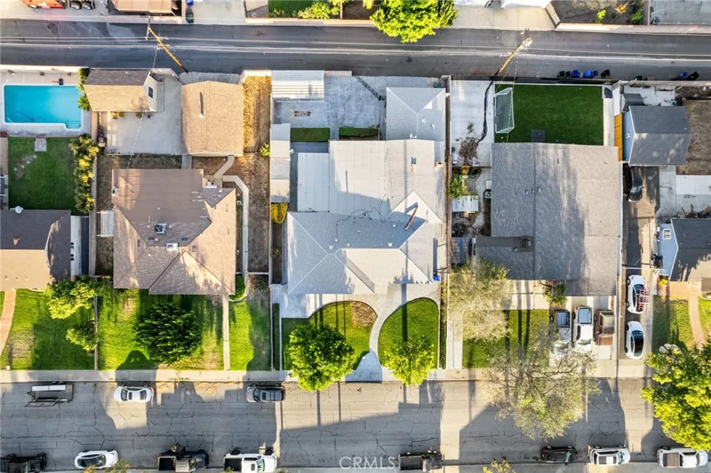 706 Quince Upland, CA 91786