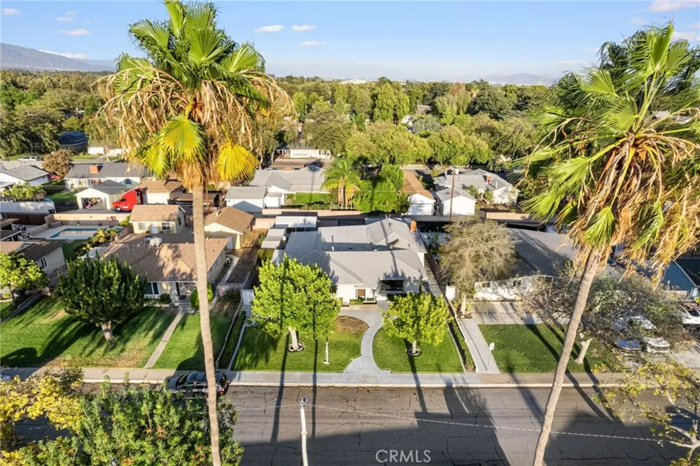 706 Quince Upland, CA 91786
