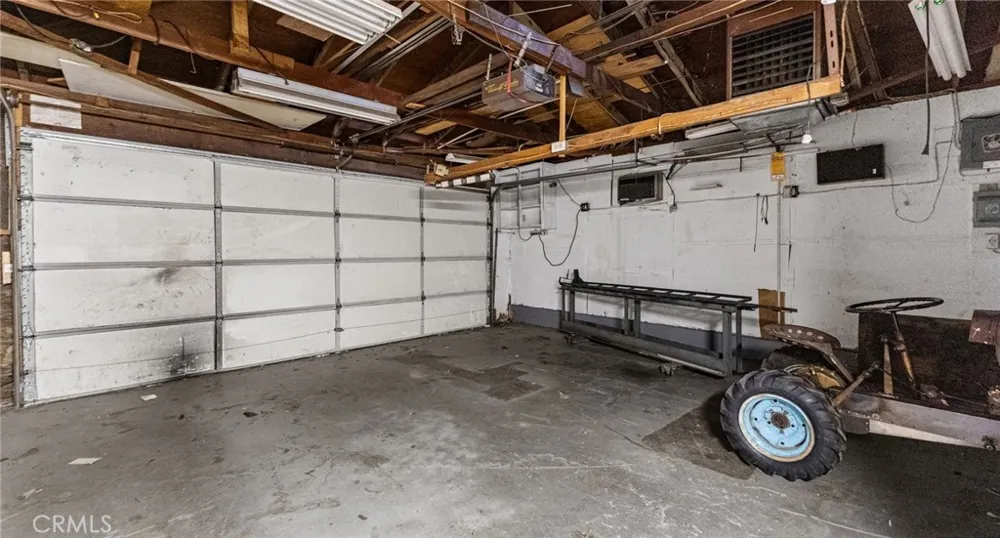 706 Quince Upland, CA 91786