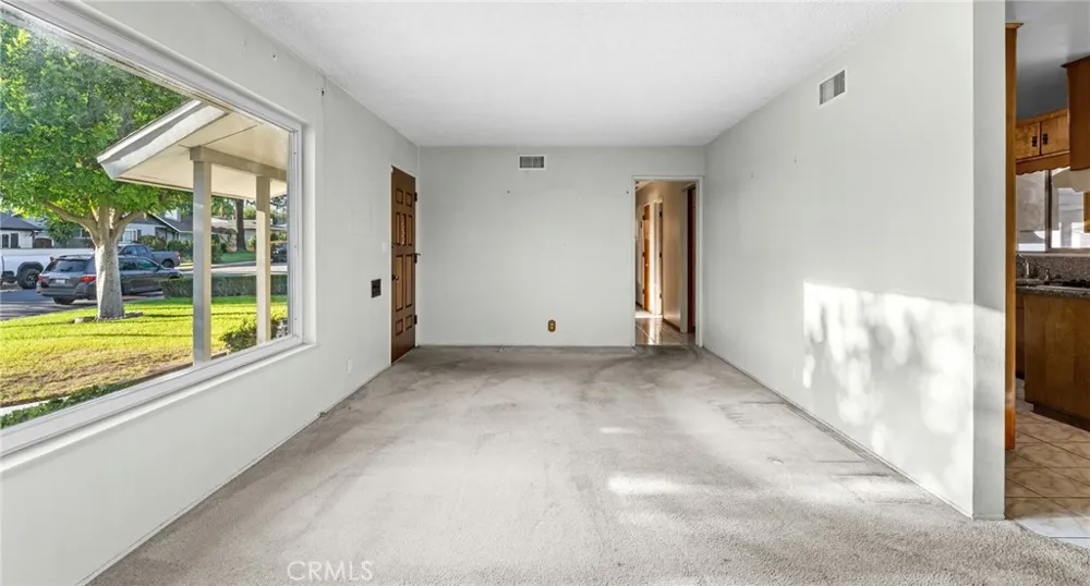 706 Quince Upland, CA 91786