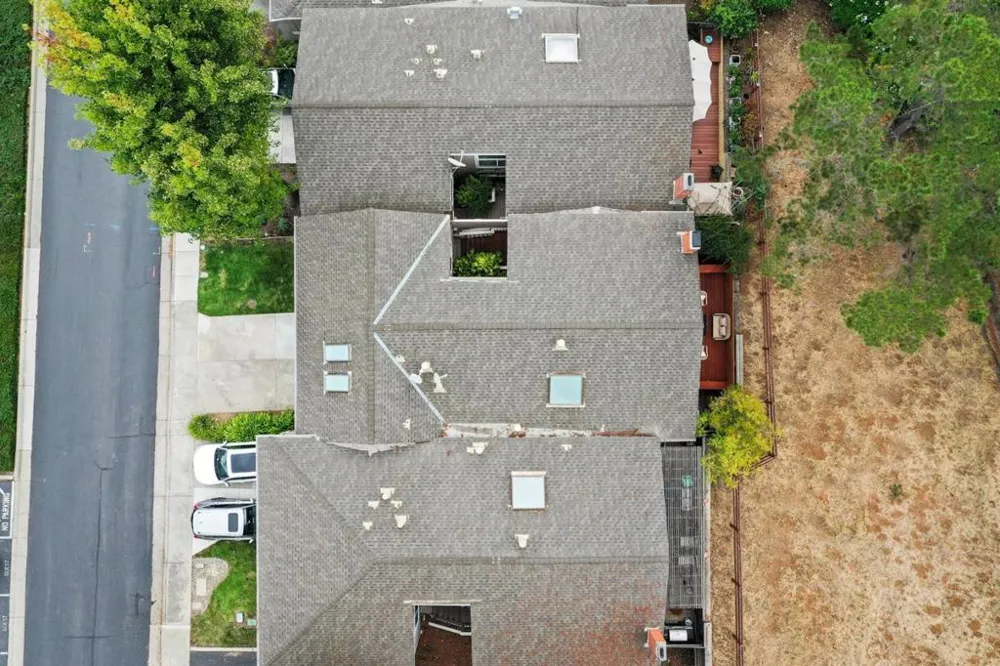 22990 Cricket Hill Road Cupertino, CA 95014