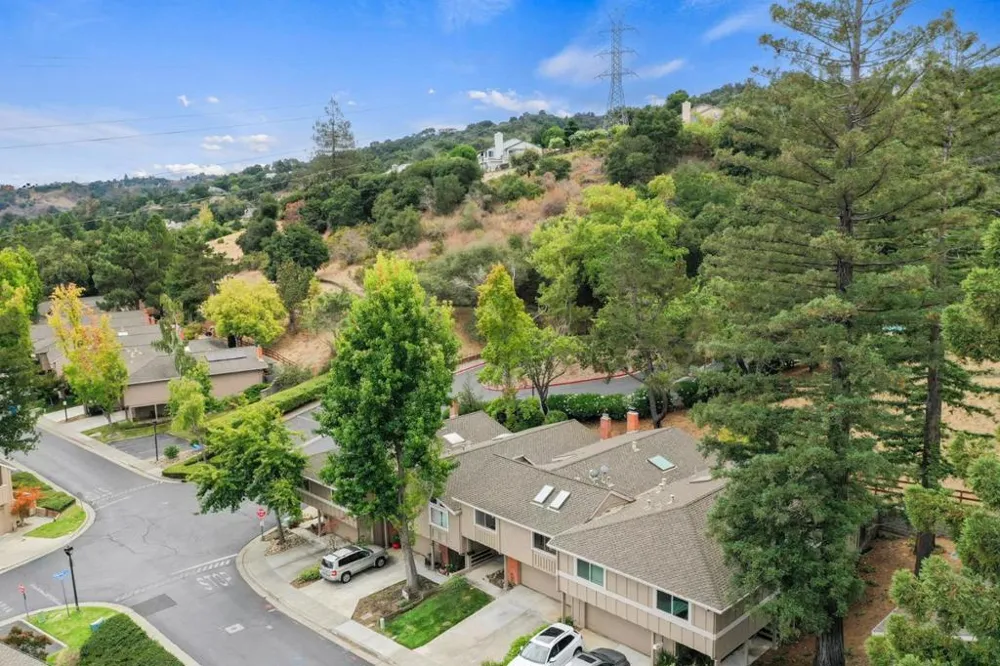 22990 Cricket Hill Road Cupertino, CA 95014