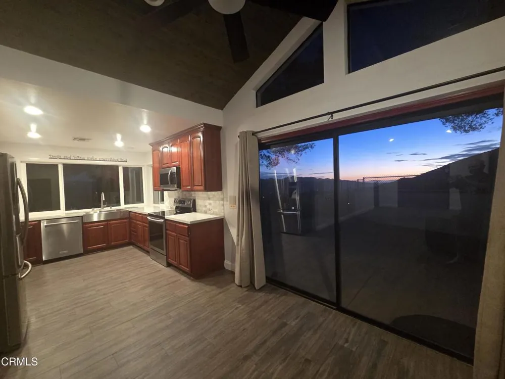 11935 Barranca Road Camarillo, CA 93012