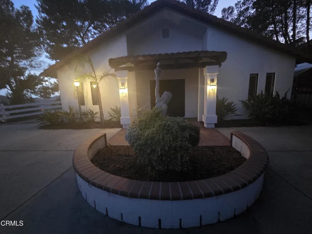 11935 Barranca Road Camarillo, CA 93012