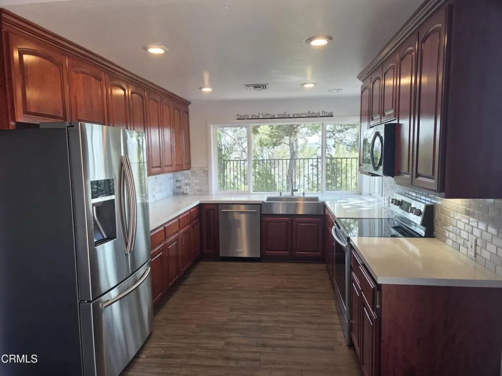11935 Barranca Road Camarillo, CA 93012
