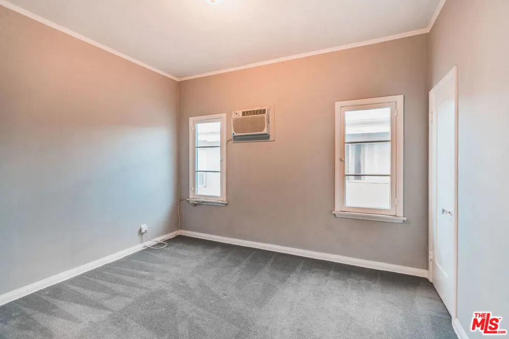 817 Westmount Drive #819.5 West Hollywood, CA 90069