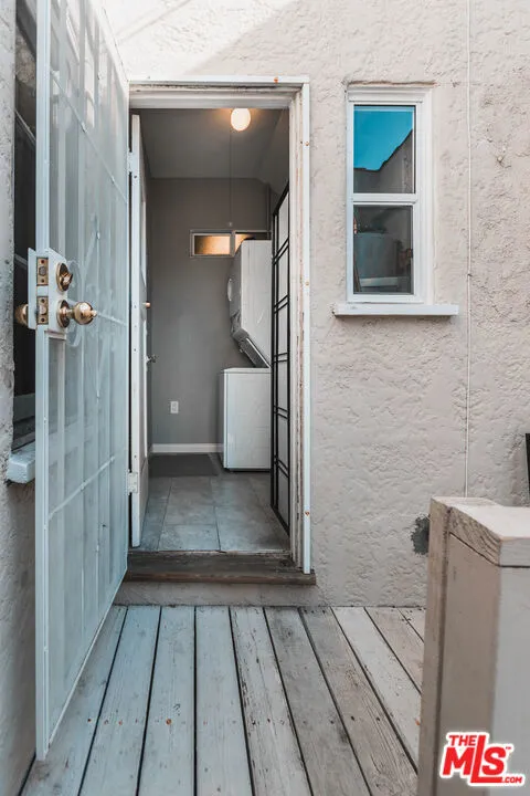 817 Westmount Drive #819.5 West Hollywood, CA 90069