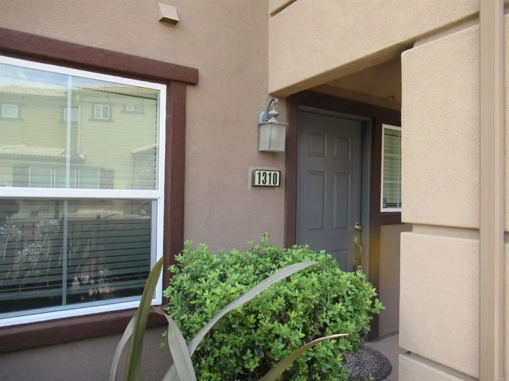 1310 Calabria Street Santee, CA 92071