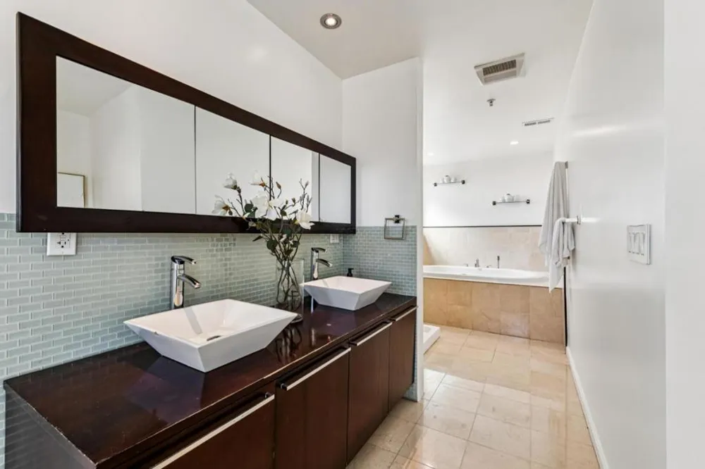 541 Chestnut Avenue South San Francisco, CA 94080