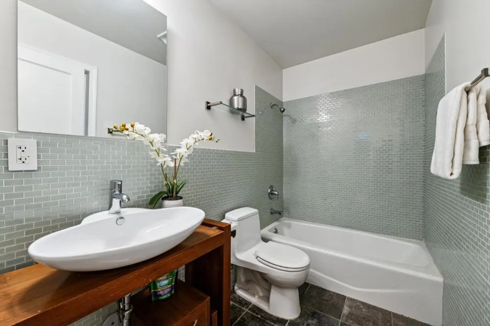 541 Chestnut Avenue South San Francisco, CA 94080